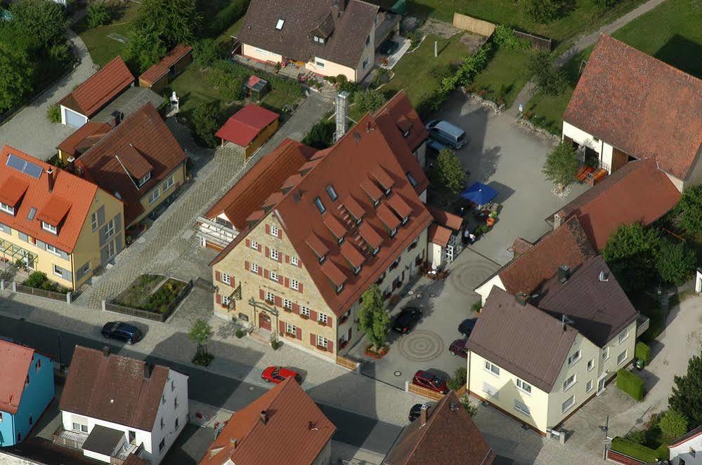 Landgasthof Und Hotel Weisser Lowe Eckental Eksteriør billede